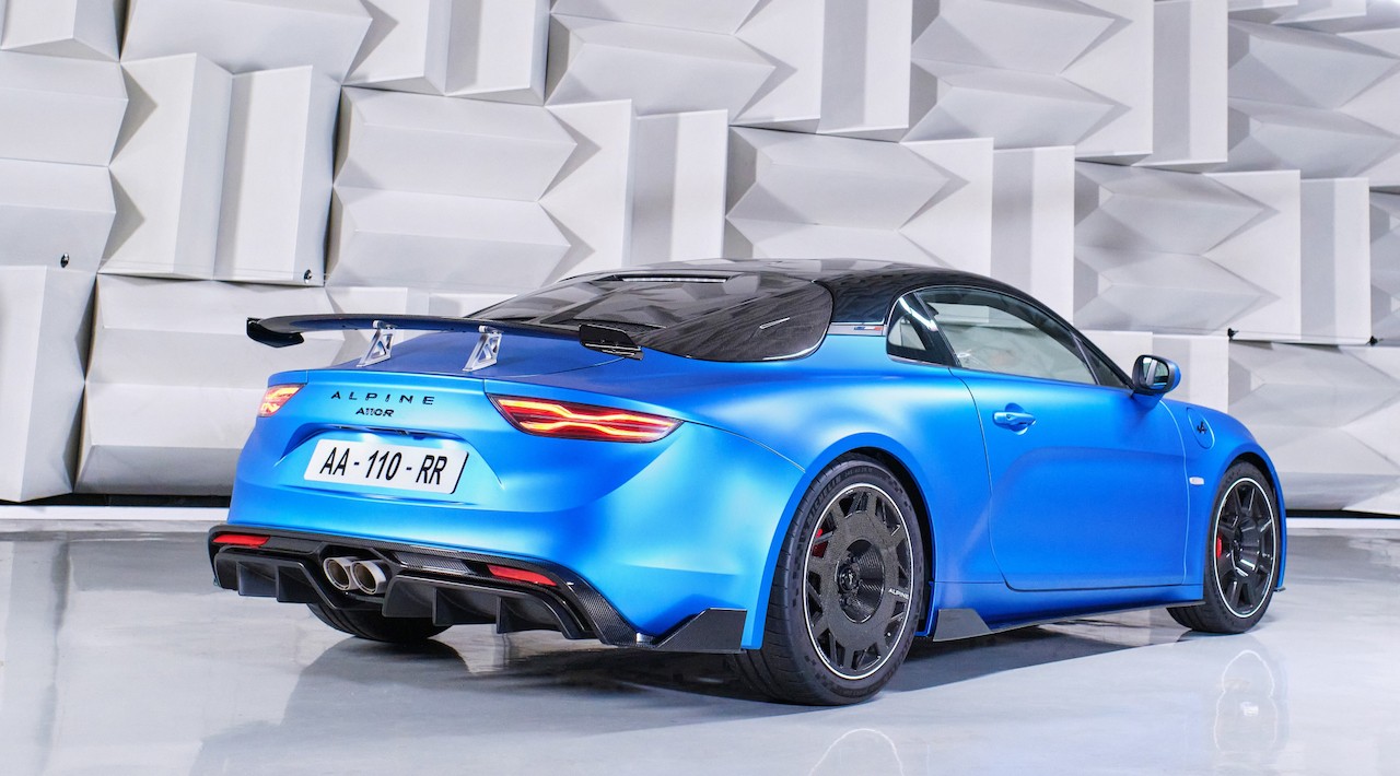 Alpine A110R: le immagini ufficiali