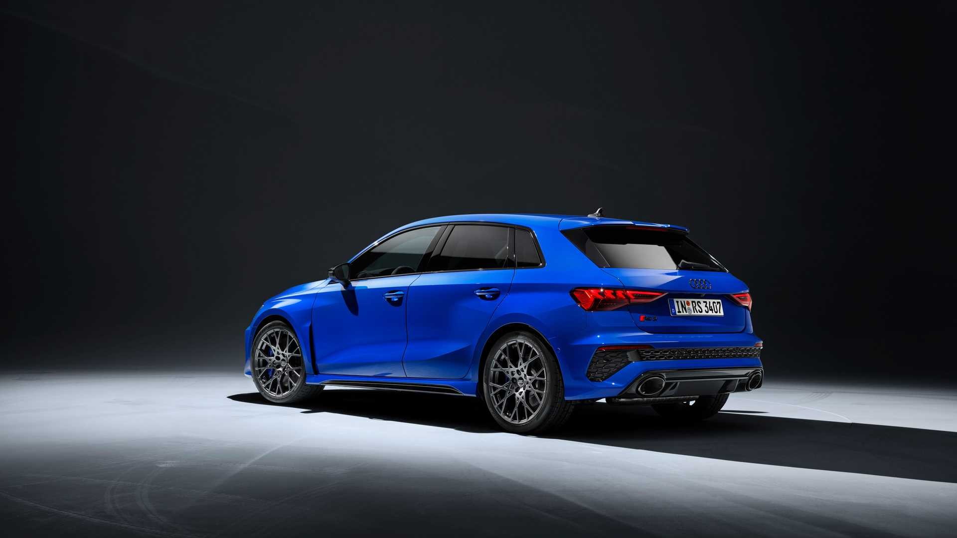 Audi RS 3 performance edition: le immagini ufficiali