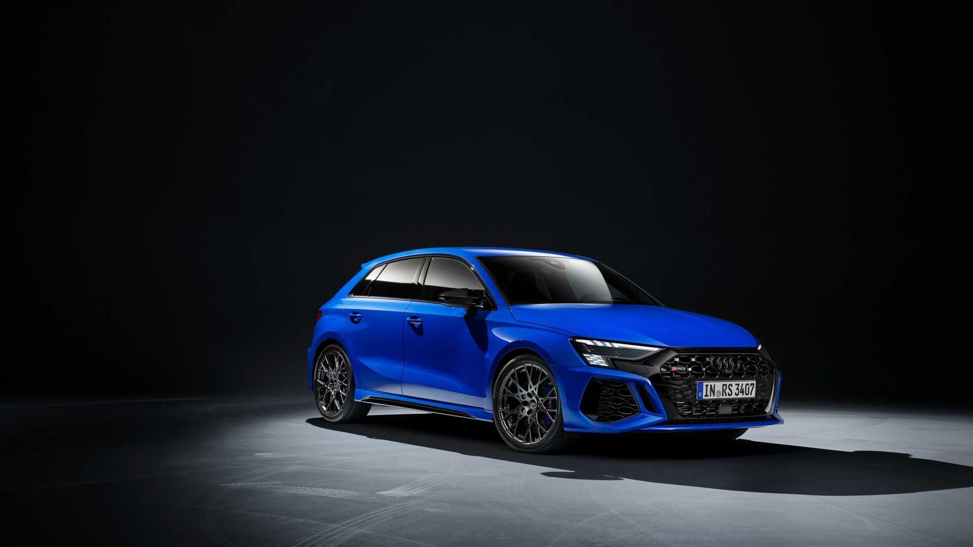 Audi RS 3 performance edition: le immagini ufficiali