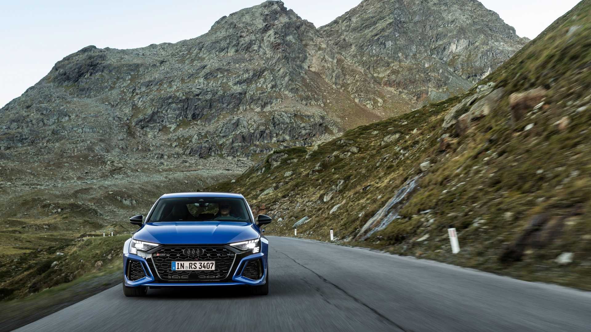 Audi RS 3 performance edition: le immagini ufficiali