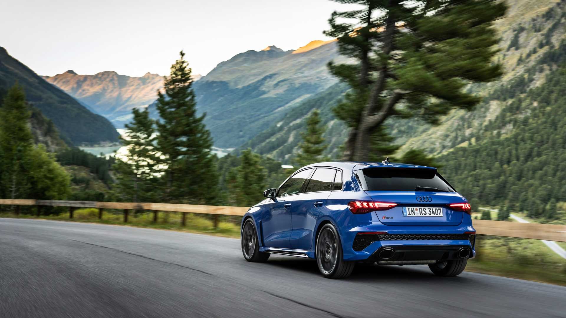 Audi RS 3 performance edition: le immagini ufficiali