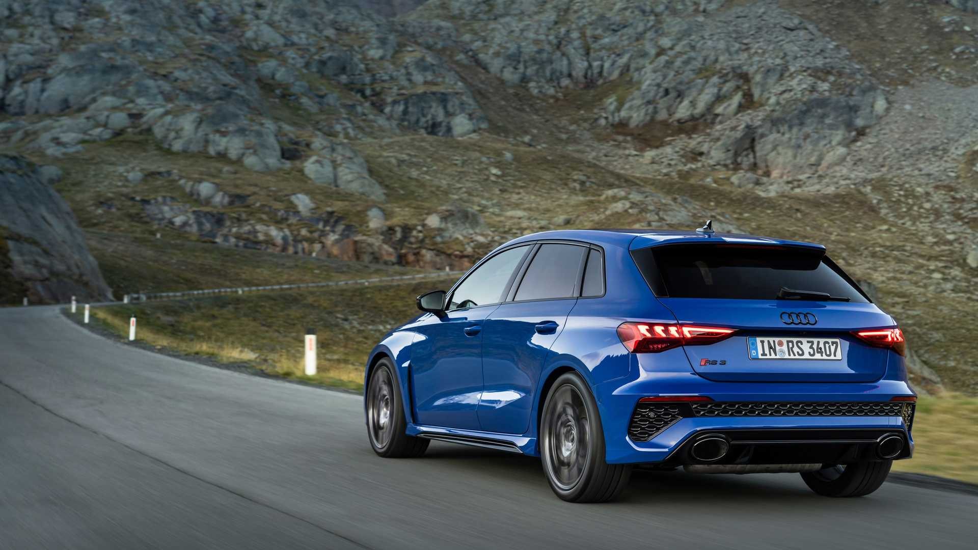 Audi RS 3 performance edition: le immagini ufficiali