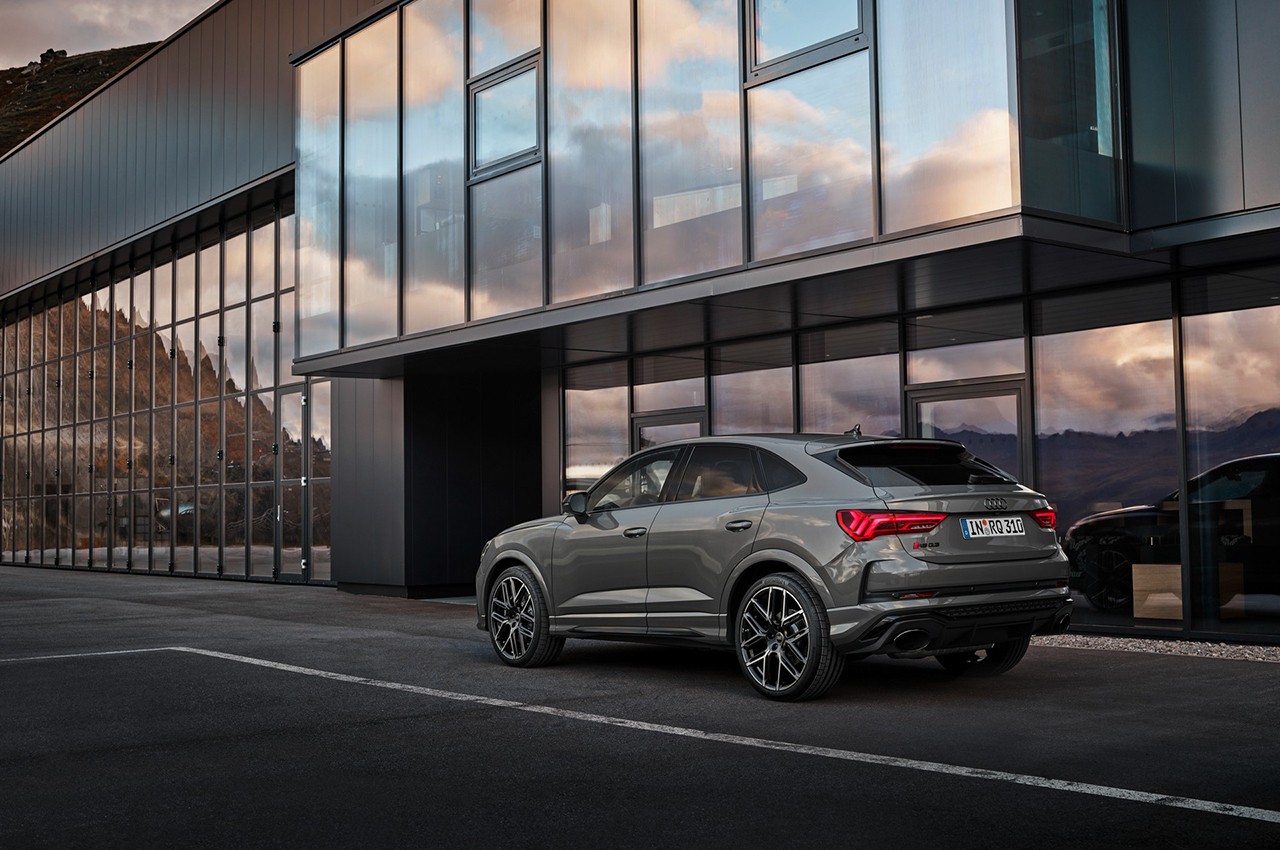 Audi RS Q3 Edition 10 years: le foto