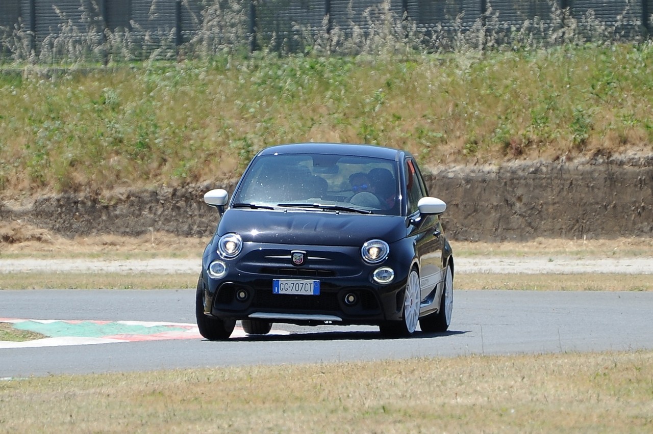 Abarth 695