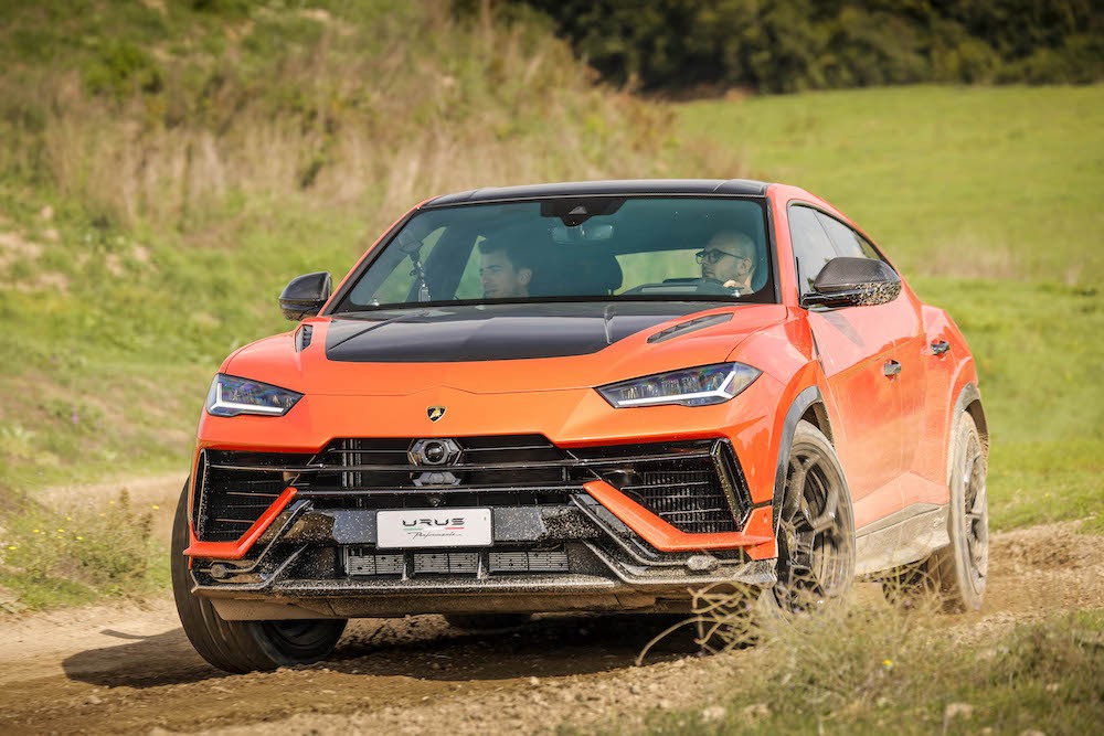 Lamborghini Urus Performante: le foto a Vallelunga