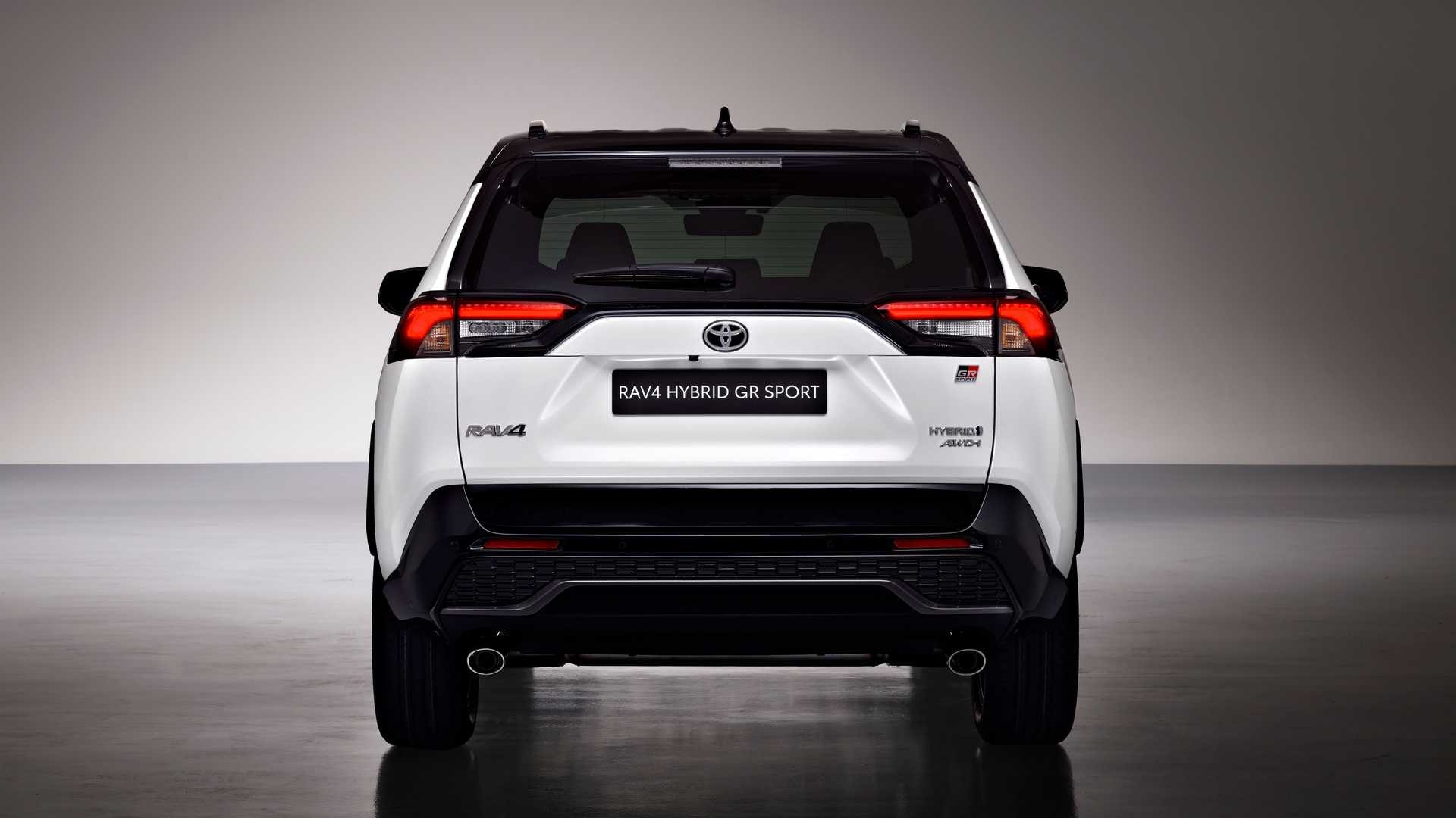 Toyota Rav4 GR Sport: le immagini ufficiali