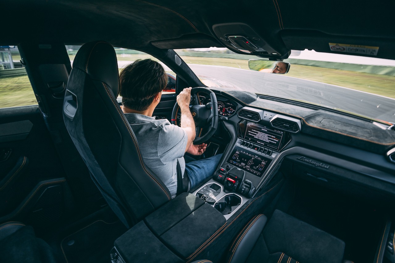 Lamborghini Urus Performante: le foto a Vallelunga