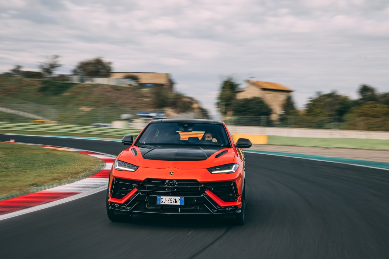 Lamborghini Urus Performante: le foto a Vallelunga