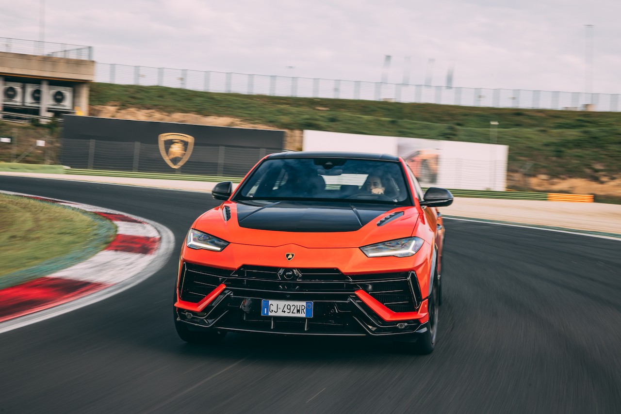 Lamborghini Urus Performante: le foto a Vallelunga