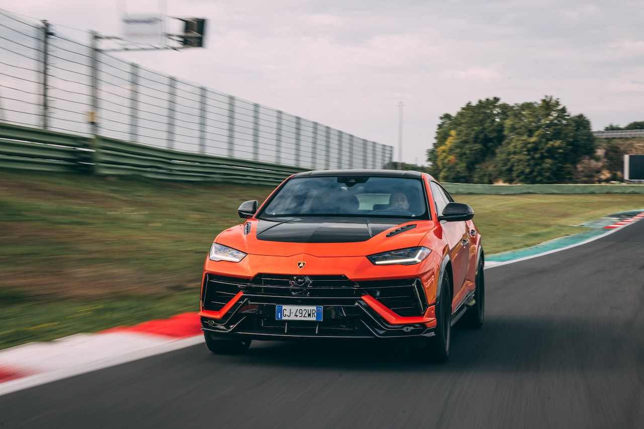 Lamborghini Urus Performante: le foto a Vallelunga