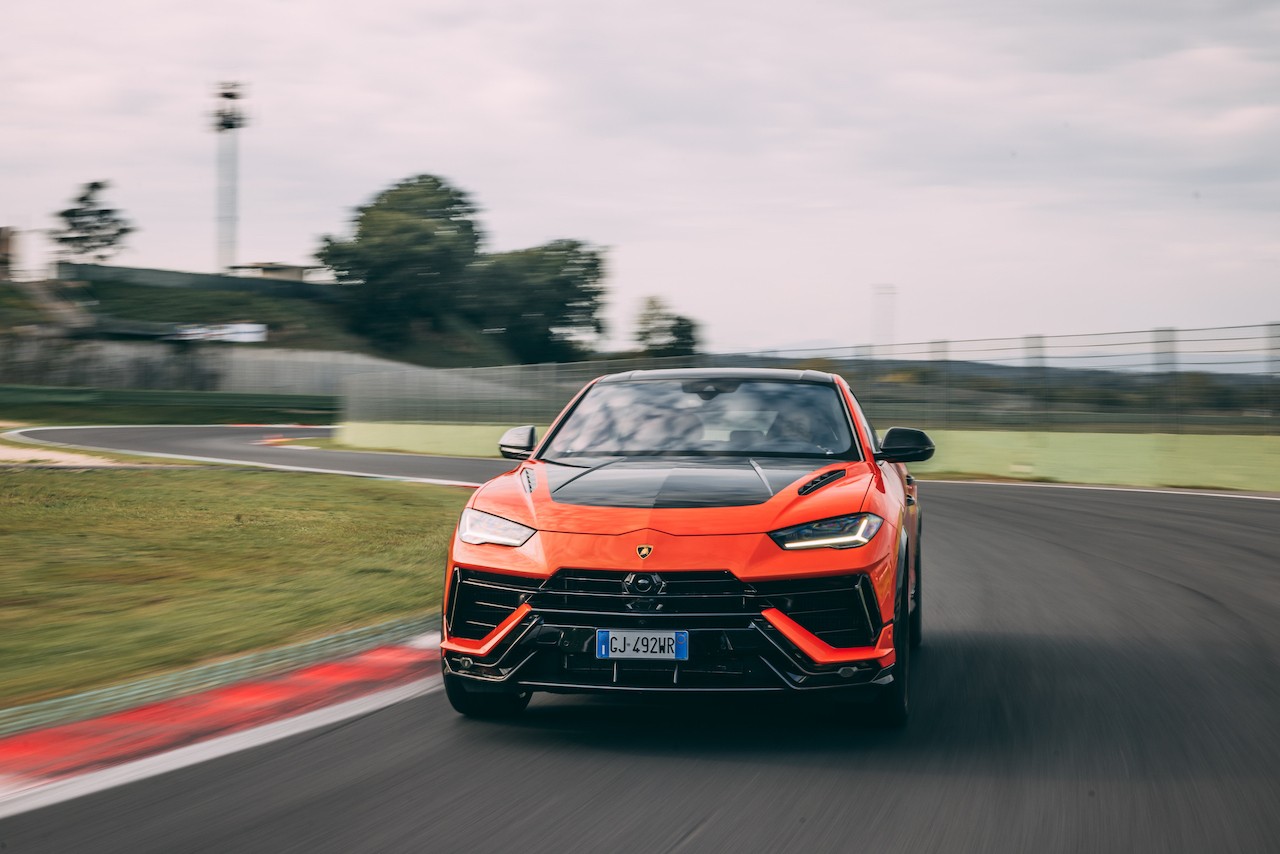 Lamborghini Urus Performante: le foto a Vallelunga