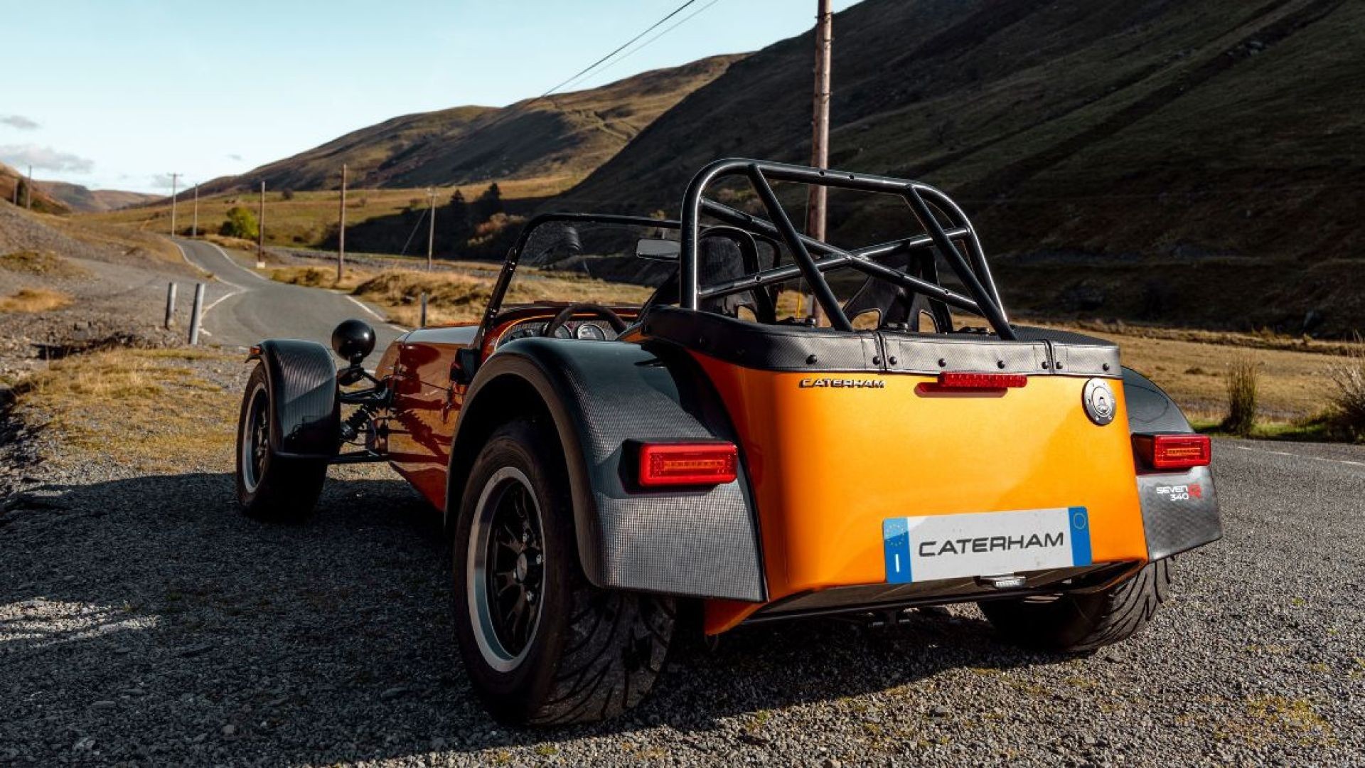 Nuova Caterham Seven 340: le immagini ufficiali