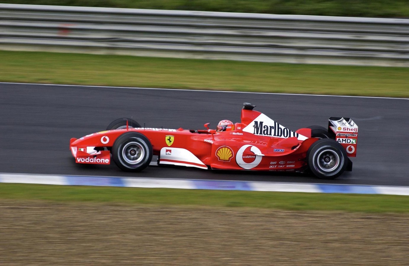 Ferrari F2003 GA: le immagini ufficiali