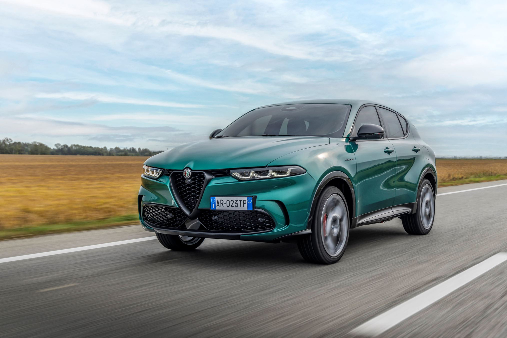 Alfa Romeo Tonale Plug-in Hybrid Q4: le foto ufficiali