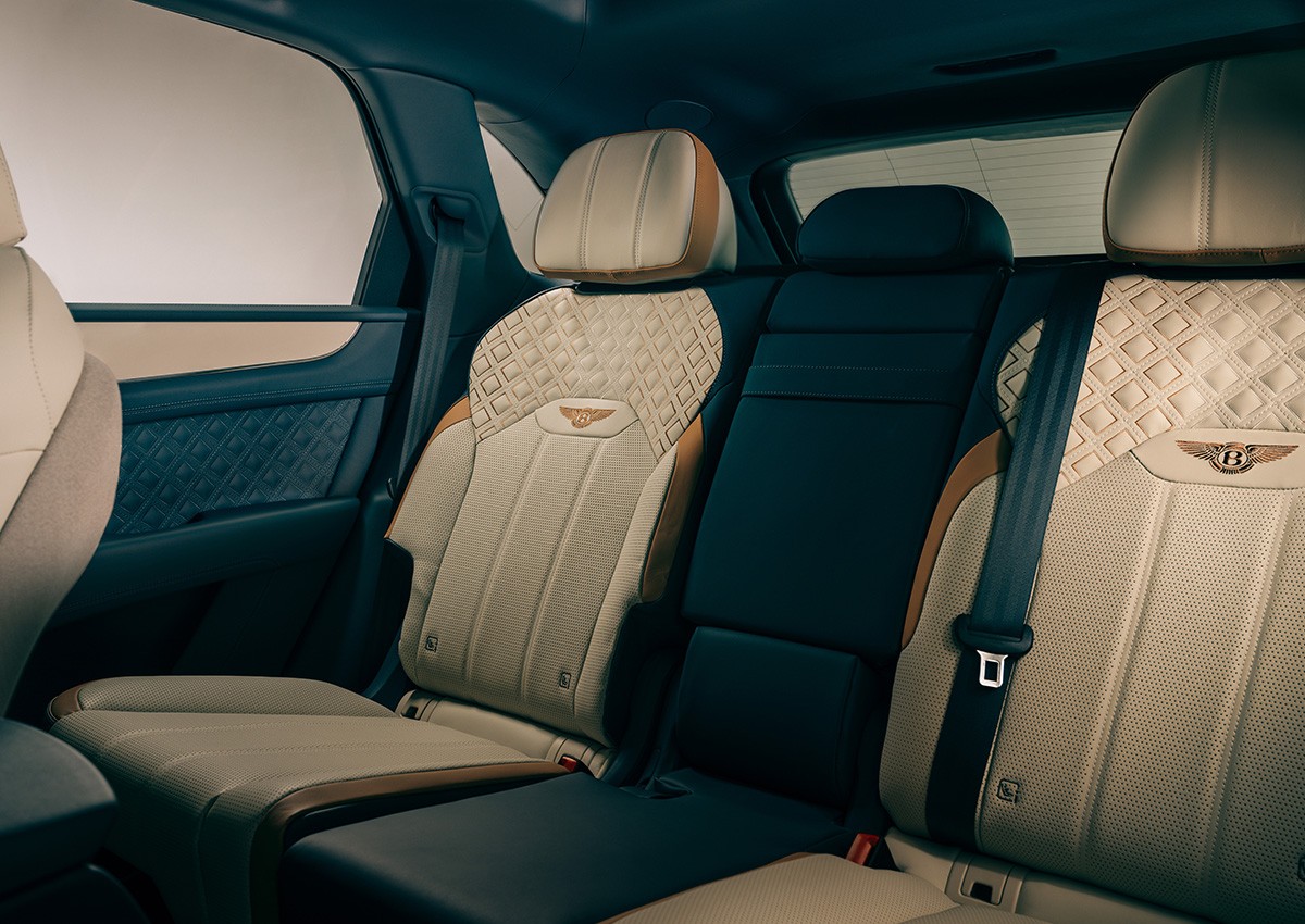 Bentley Bentayga Odyssean Edition: immagini ufficiali