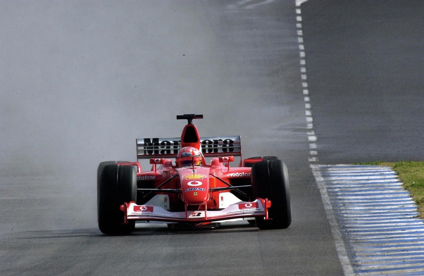 Ferrari F2003 GA: le immagini ufficiali