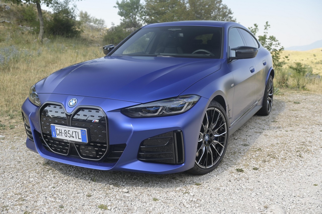 BMW i4 M50 Sport: prova su strada