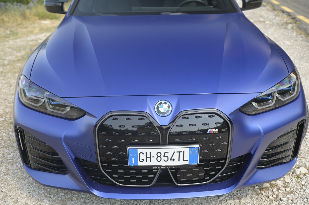 BMW i4 M50 Sport: prova su strada