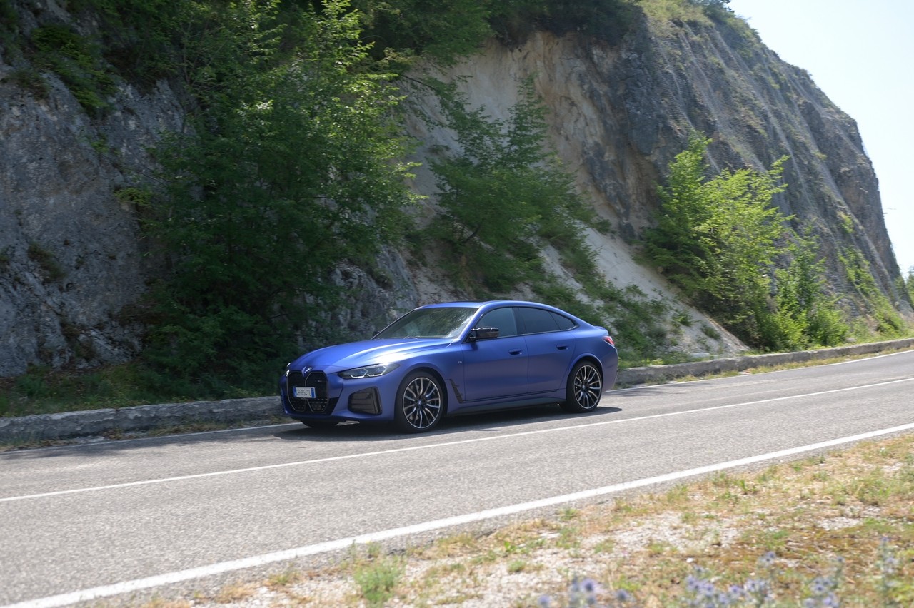 BMW i4 M50 Sport: prova su strada