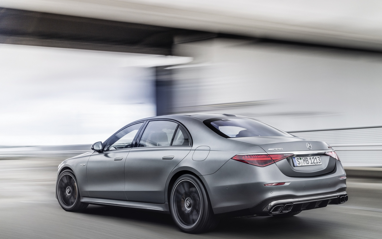 Mercedes-AMG S 63 E Performance: le immagini ufficiali