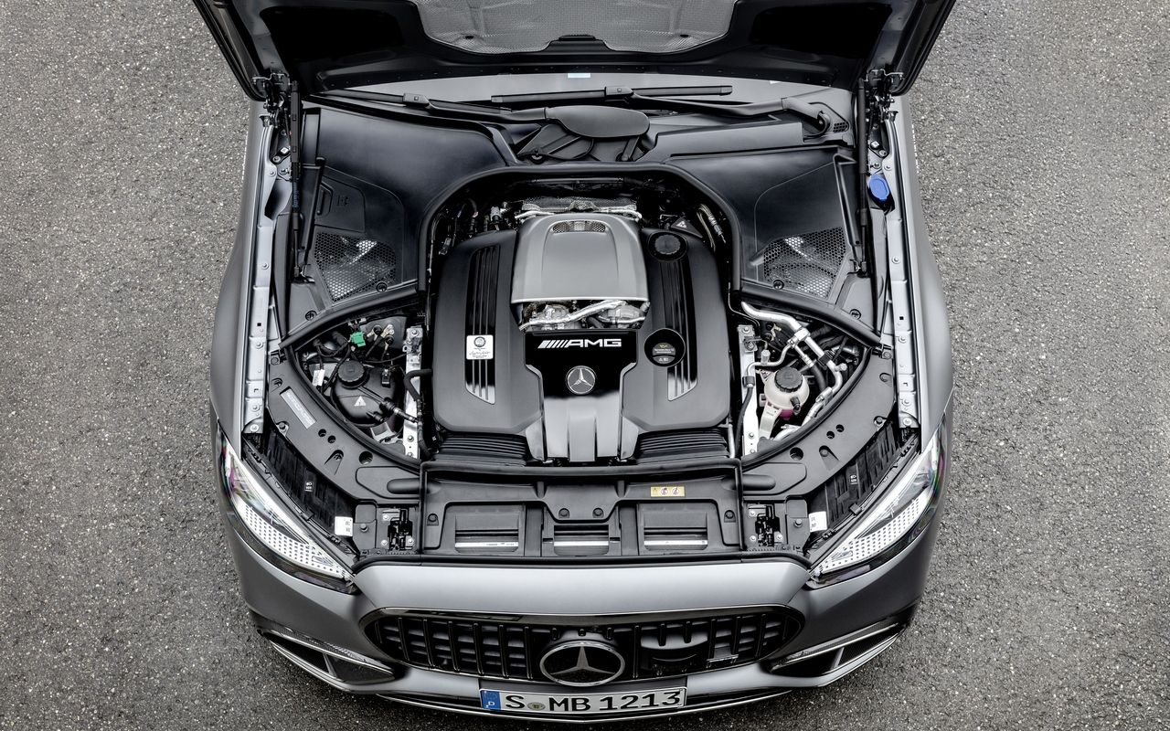 Mercedes-AMG S 63 E Performance: le immagini ufficiali