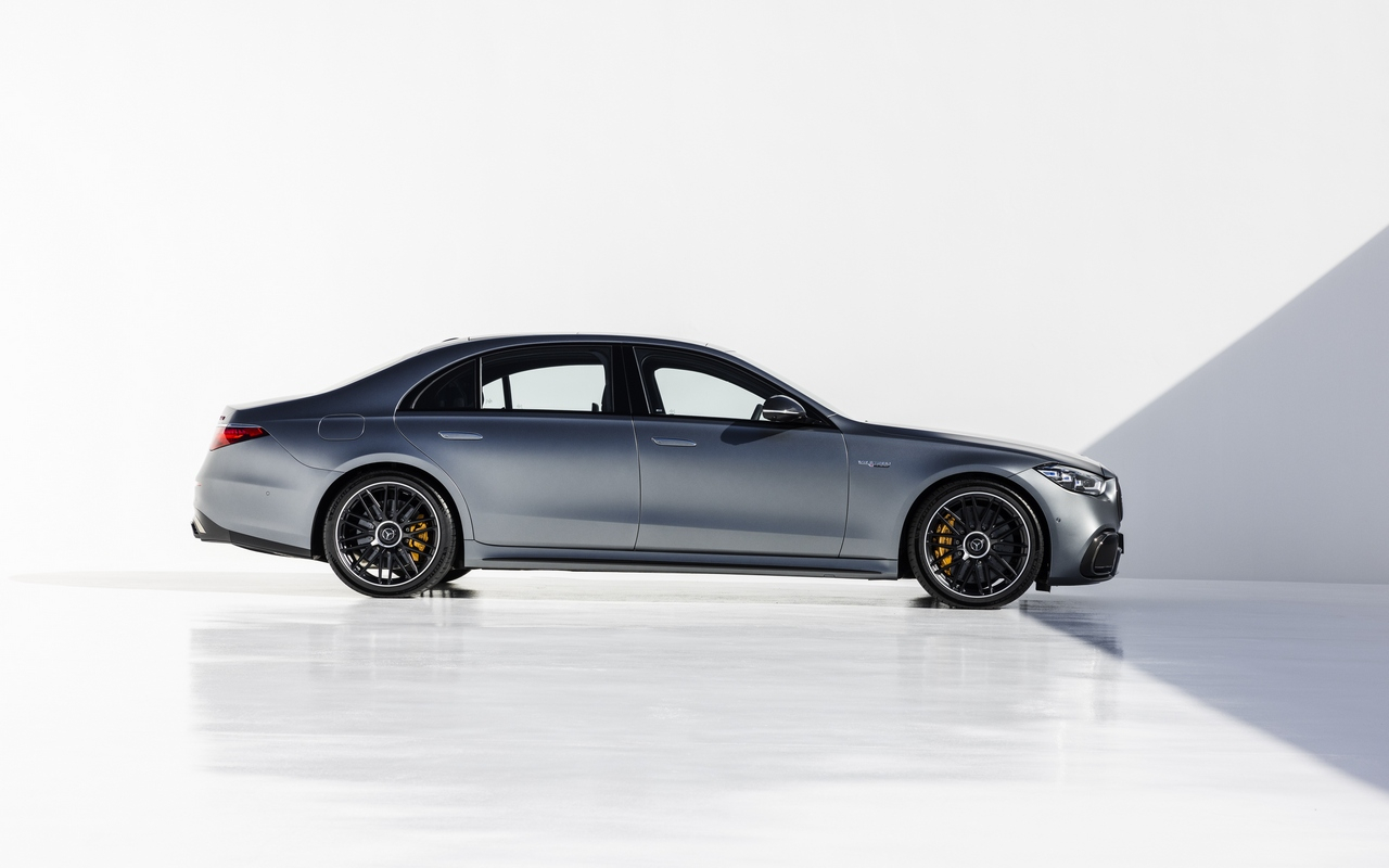 Mercedes-AMG S 63 E Performance: le immagini ufficiali