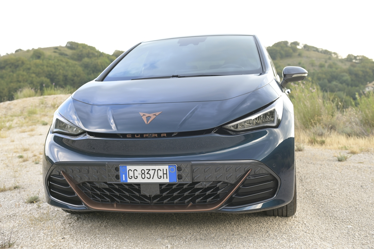 Cupra Born: la prova su strada