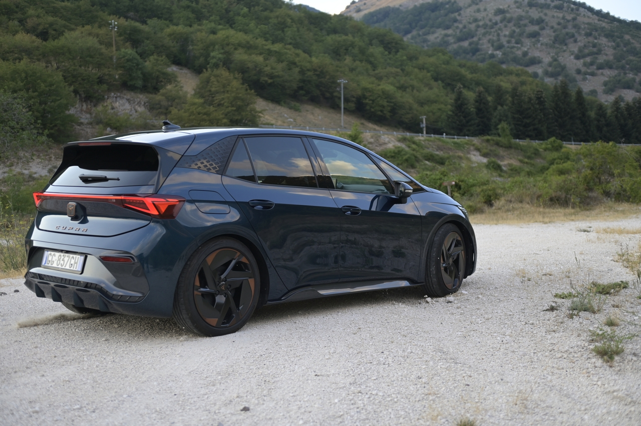 Cupra Born: la prova su strada