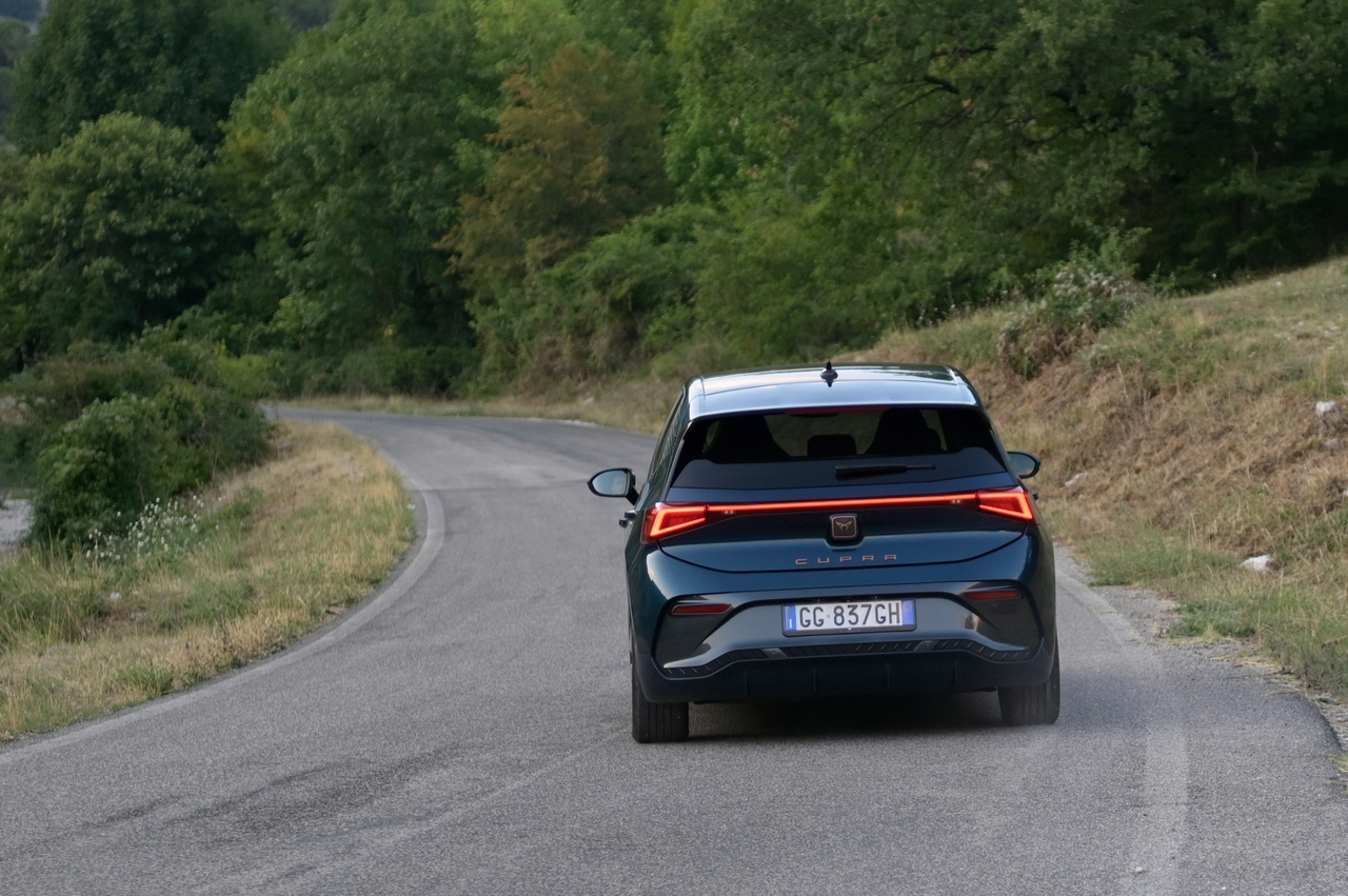 Cupra Born: la prova su strada