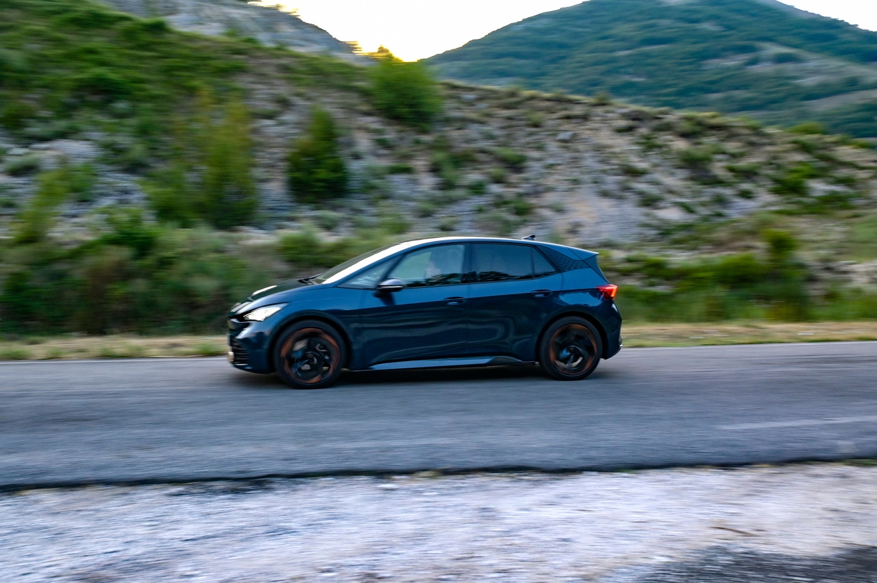 Cupra Born: la prova su strada