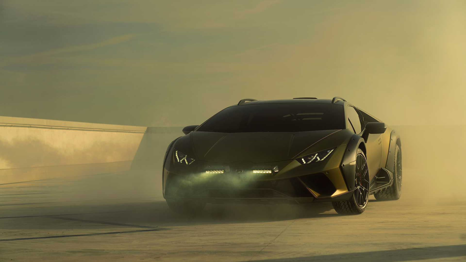 Lamborghini Huracan Sterrato: nuove immagini ufficiali