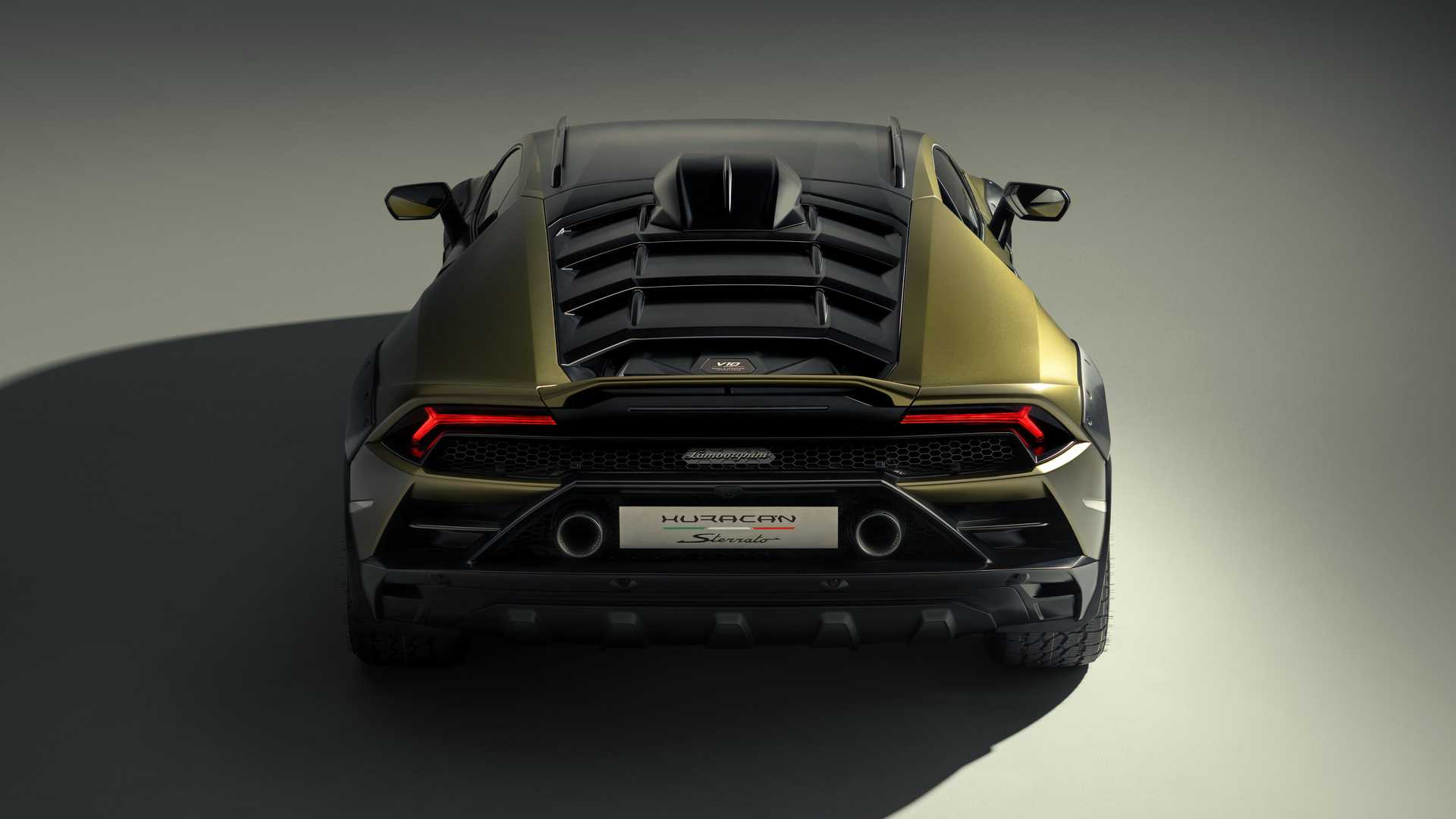 Lamborghini Huracan Sterrato: nuove immagini ufficiali