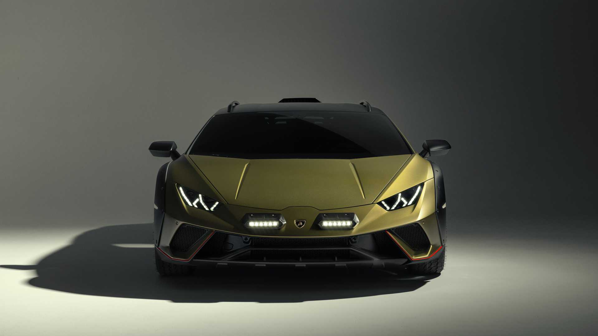 Lamborghini Huracan Sterrato: nuove immagini ufficiali