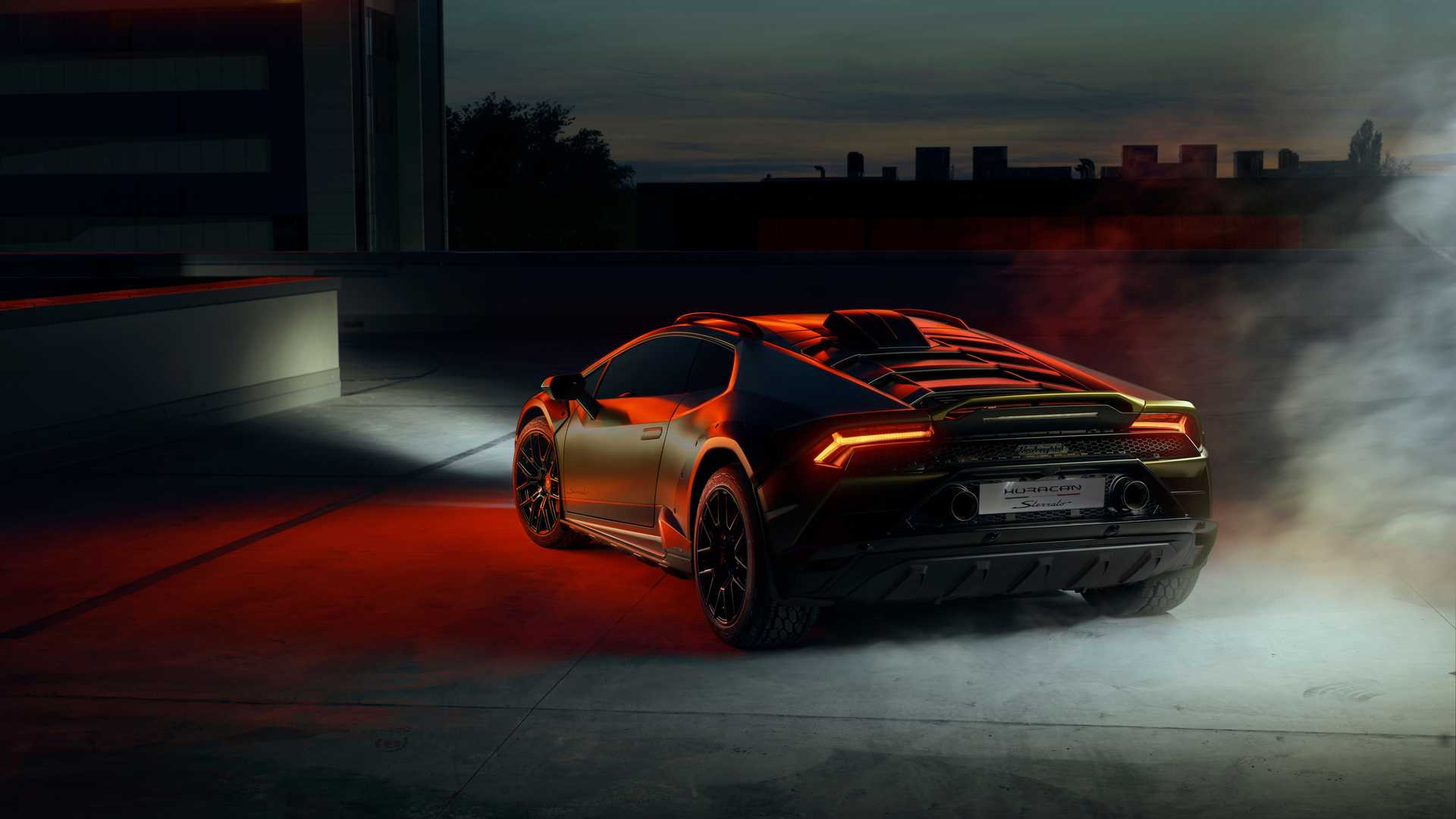 Lamborghini Huracan Sterrato: nuove immagini ufficiali