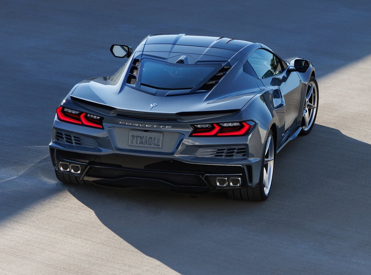 Chevrolet Corvette E-Ray: le foto