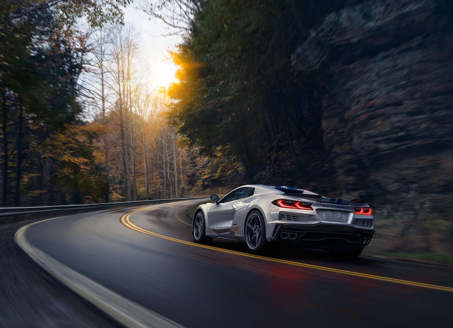 Chevrolet Corvette E-Ray: le foto