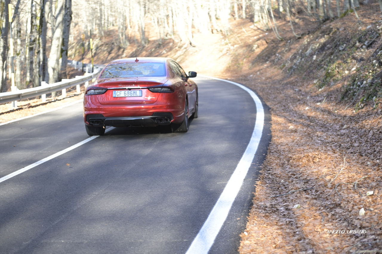 Maserati Quattroporte Trofeo: la prova su strada