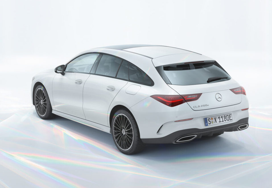 Mercedes CLA 2023: il restyling