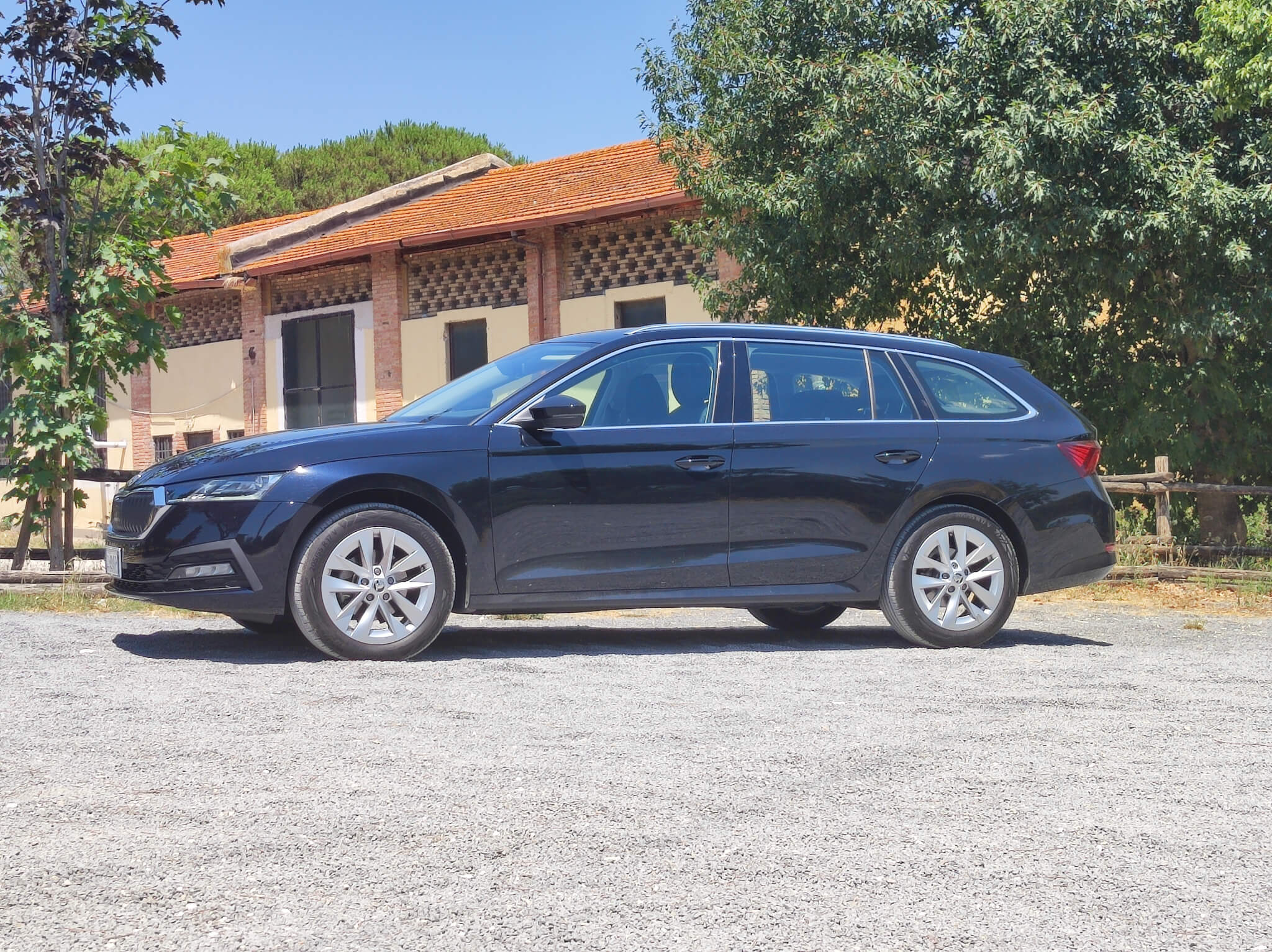 Skoda Octavia wagon: le versioni ibride in prova