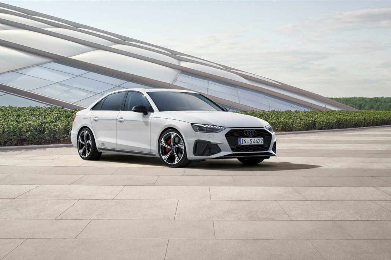 Audi S4 e Audi S5 Black edition 2023: immagini ufficiali