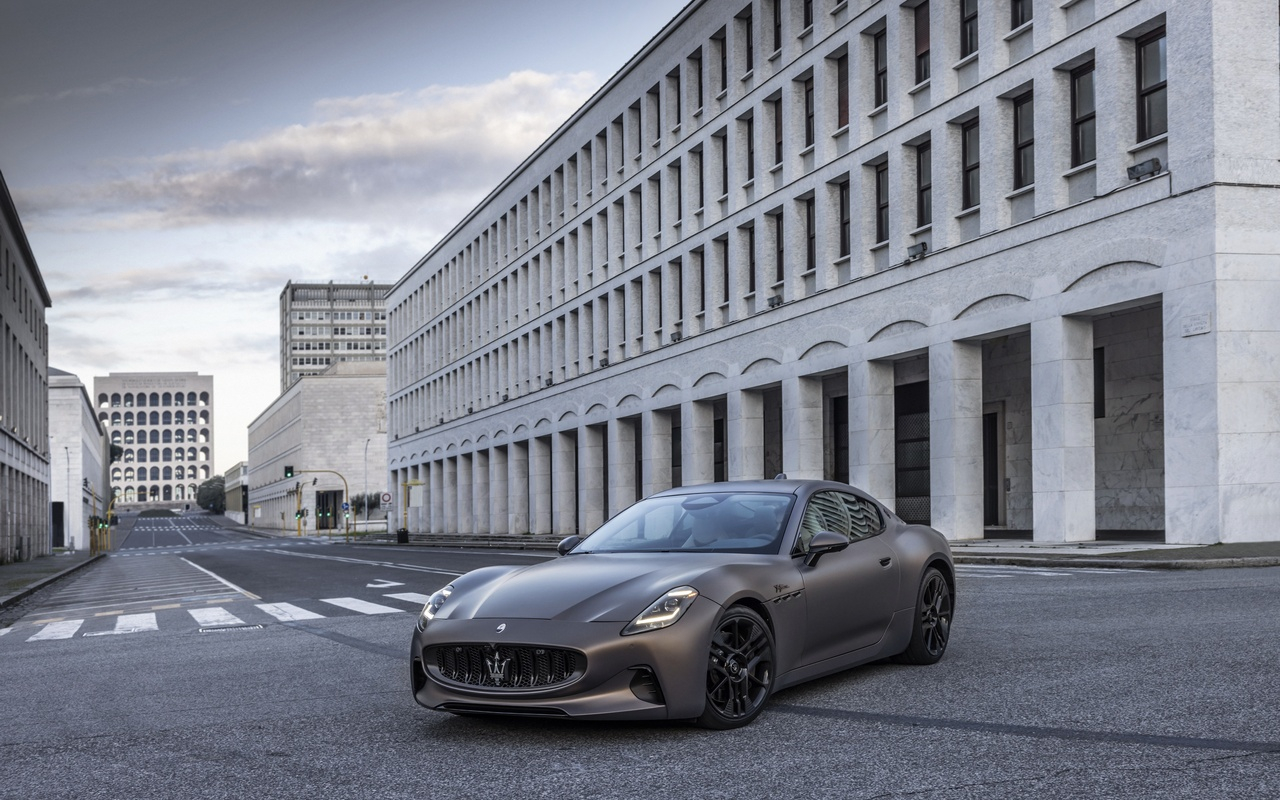 Maserati GranTurismo Folgore: le immagini ufficiali