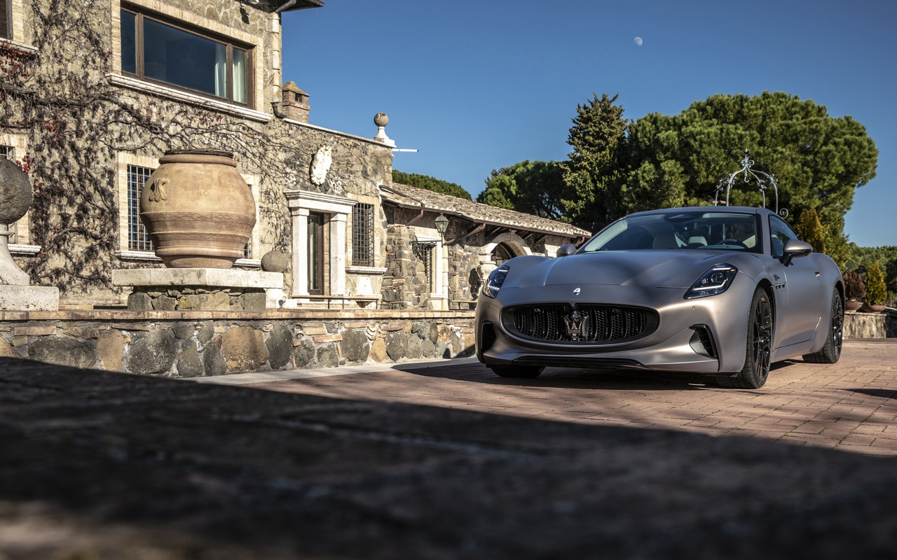 Maserati GranTurismo Folgore: le immagini ufficiali