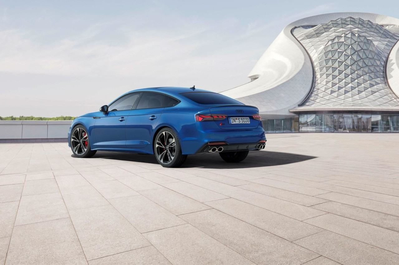 Audi S4 e Audi S5 Black edition 2023: immagini ufficiali