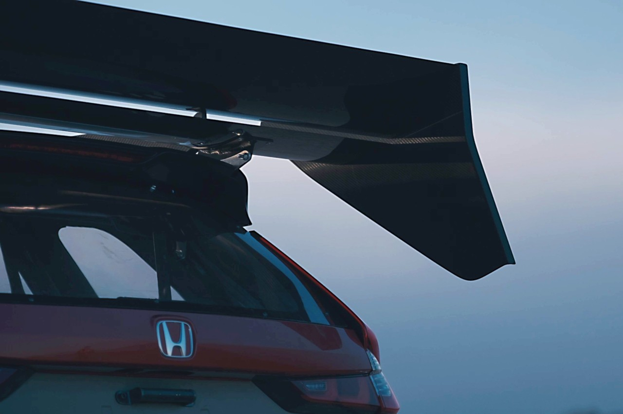 Honda CR-V Hybrid Racer Project: anteprima