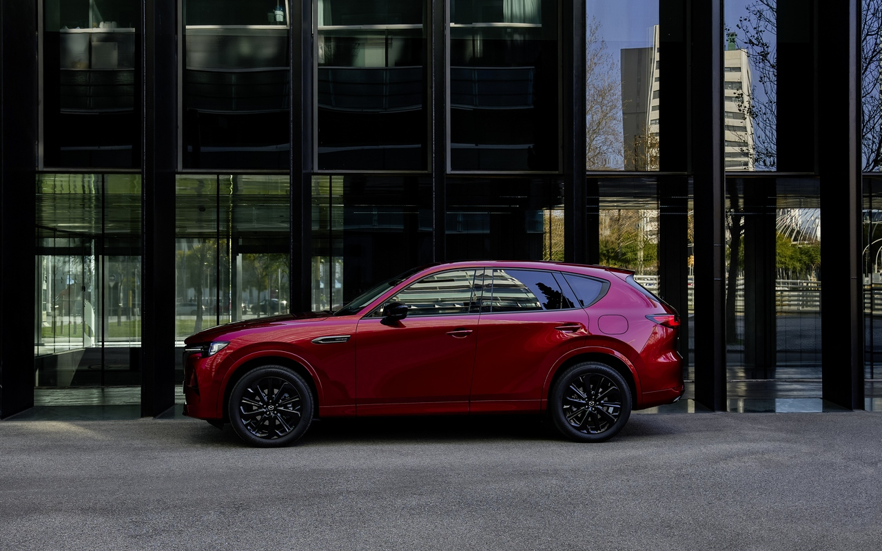 Mazda CX-60 e-Skyactiv D: nuove immagini ufficiali