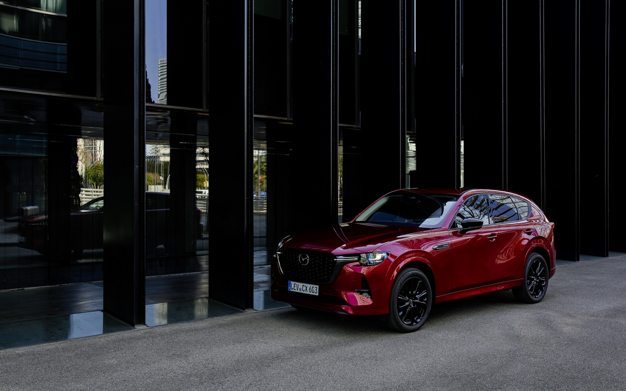 Mazda CX-60 e-Skyactiv D: nuove immagini ufficiali