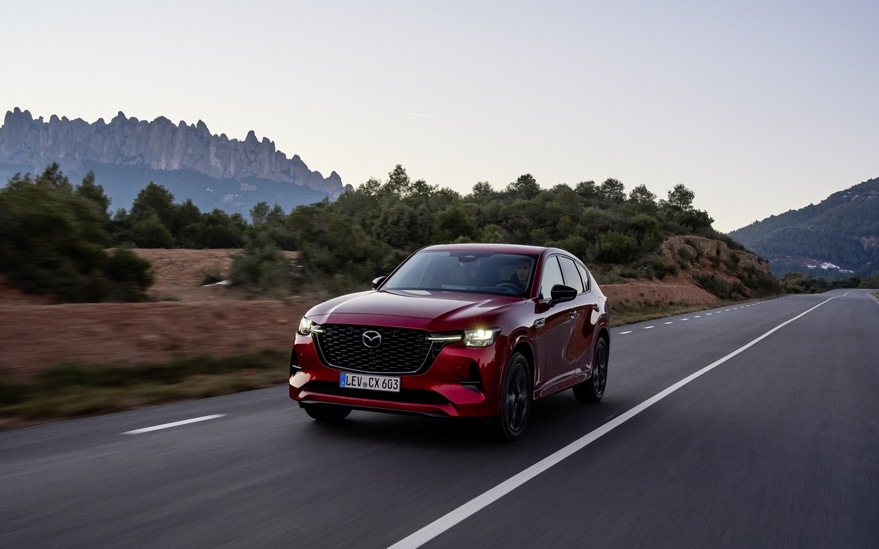 Mazda CX-60 e-Skyactiv D: nuove immagini ufficiali