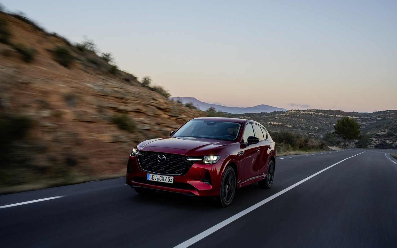 Mazda CX-60 e-Skyactiv D: nuove immagini ufficiali