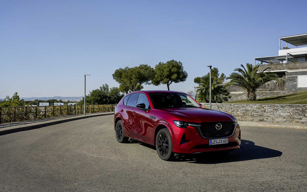 Mazda CX-60 e-Skyactiv D: nuove immagini ufficiali