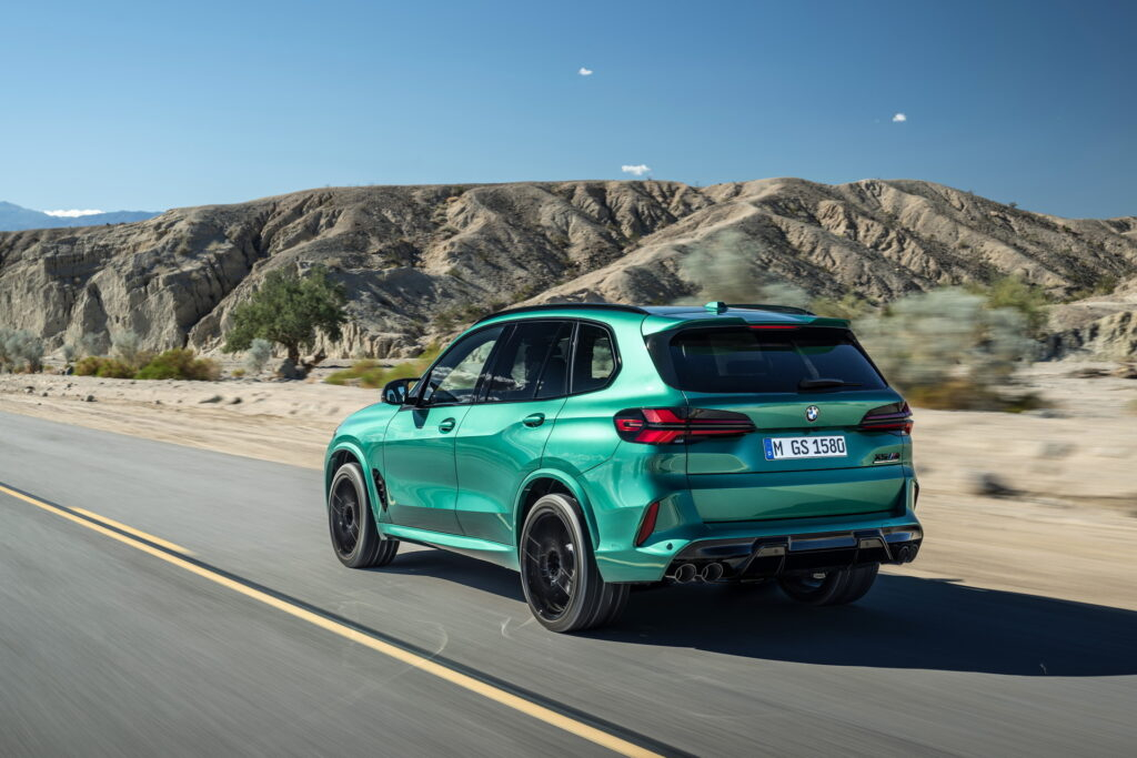 BMW X5 M e X6 M 2024: le foto